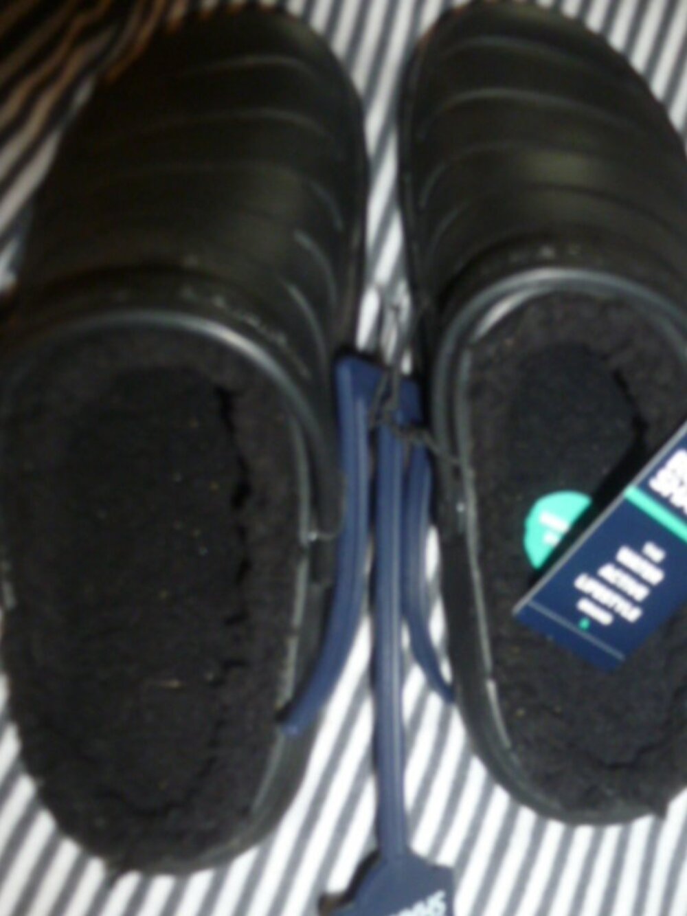 NEW Rugged Shark Memory Foam Black Clogs Slip-On Comfort Shoes Men's Sz 9 & 11